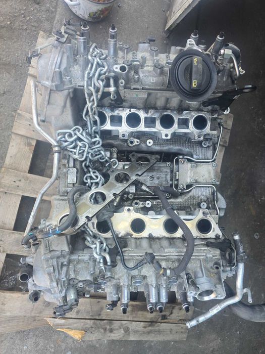 Продаваме двигател 4.0TFSI от Audi A8 D4 2016г

*** НА ЧАСТИ***