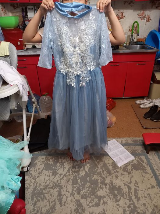 Продам платье для девочек