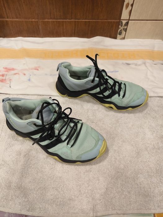 Adidas Terrex și Reebok 38