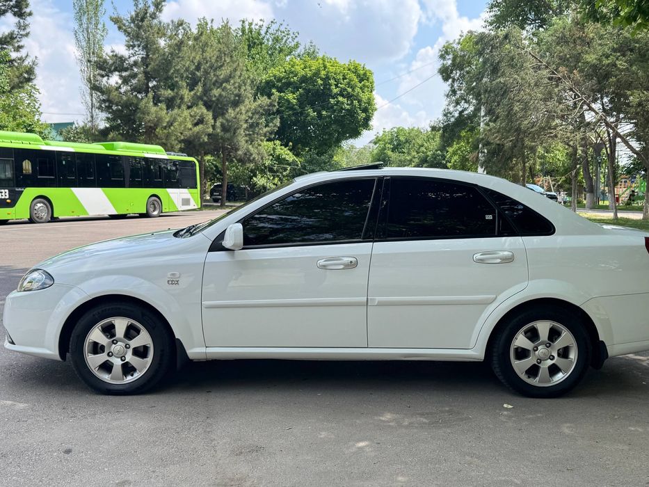 Chevrolet Lacetti / Gentra 2019 — 3