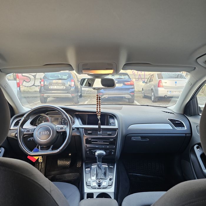 Audi A4 AVANT Automat/177CP