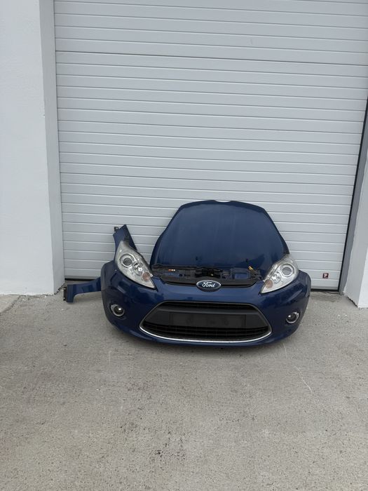 Fata completa bara fata capota aripa far trager Ford Fiesta 2010