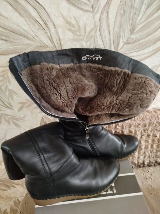 Зимние сапоги женские