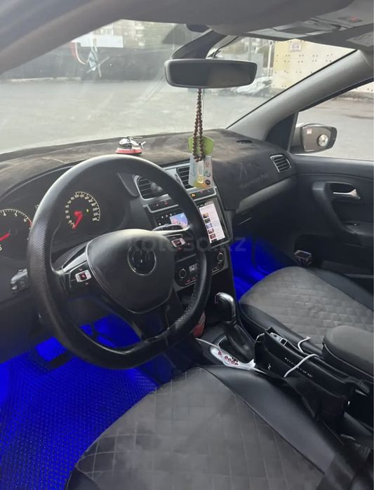 Продам volkswagen polo