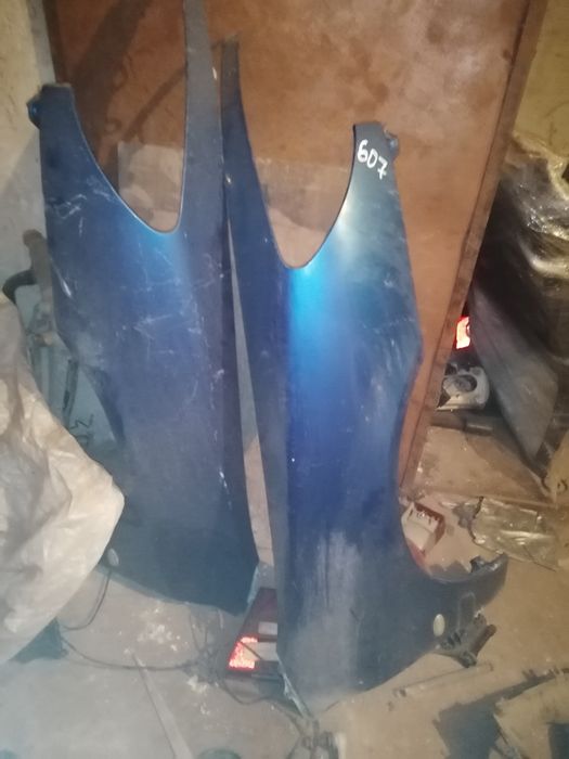 Калници за бежова 607 ляв и десен цена на брой 60 лв