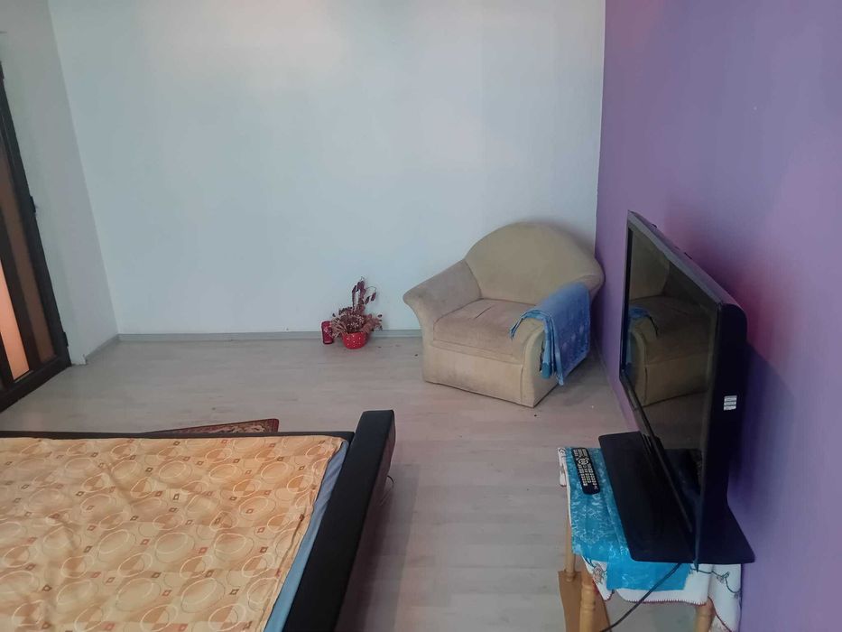 Ap 3 Cam 75mp Asirom aproape de centru decomandat centrala 2 bai