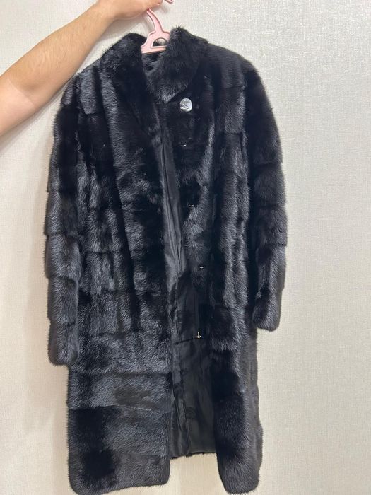 Продам норковую шубу