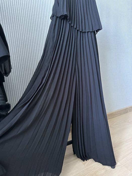 Продам женскую одежду