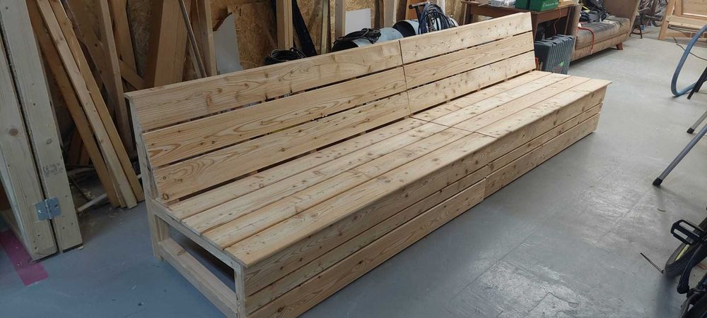 Градинска пейка за дома