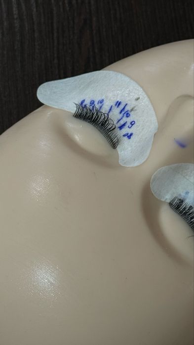 манекен для наращивания ресниц