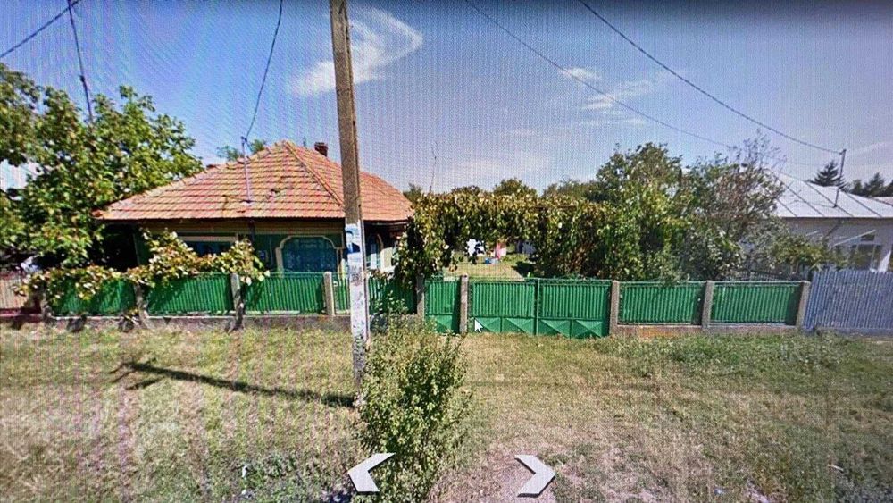 Vand casa batraneasca Corbii Mari Dambovita