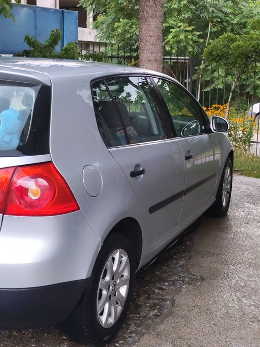Golf 5 ,1.9 tdi.