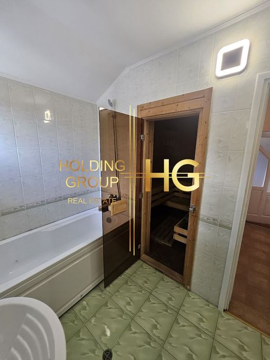 Продава се Къща в с. Рогачево, Област Добрич - 300 кв.м за 1167 €/кв.м - Снимка #4