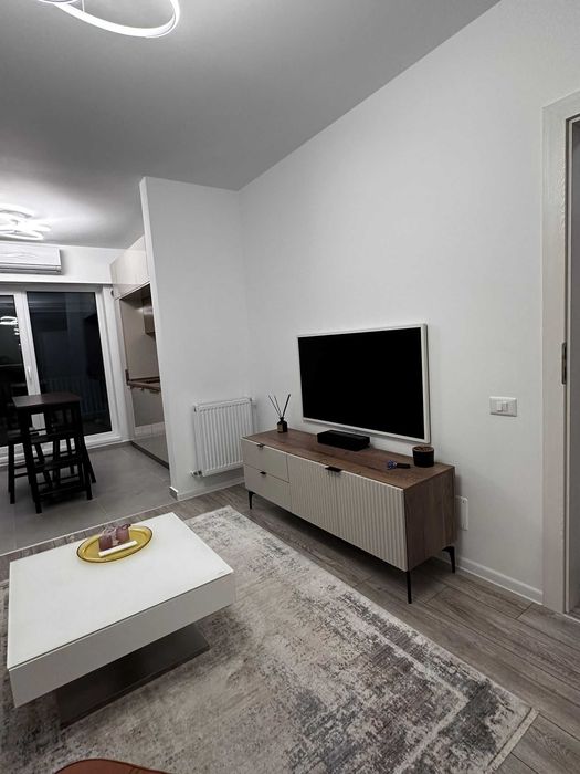 inchiriere 2 camere cu terasa