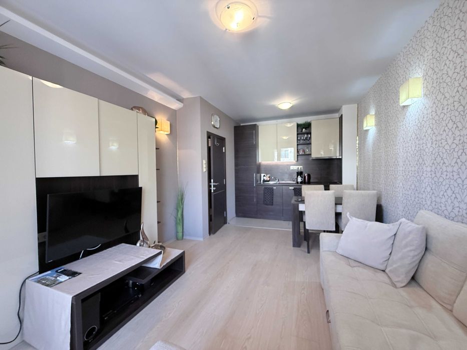 Продава се Двустаен апартамент в к.к. Слънчев бряг - 63 кв.м за 729 €/кв.м - Снимка #10