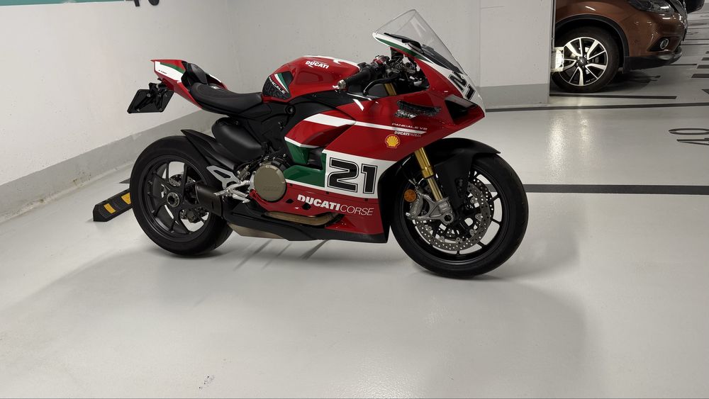 Ducati Panigale V2 Bayliss 2024