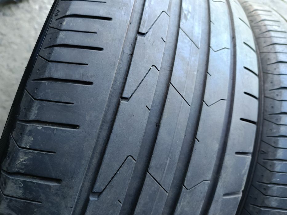 Летни гуми -17цола -225/60-1бр.-35лв."HANKOOK"