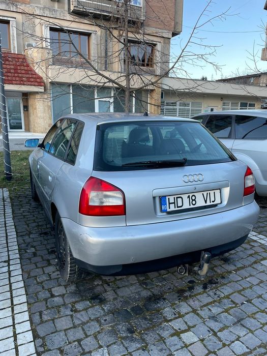 Audi A3 8L 1.6i benzină
