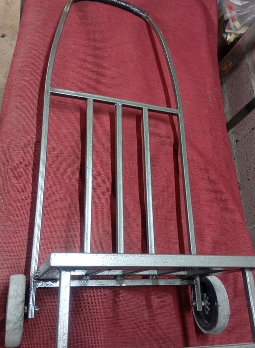 Тележки продаются.