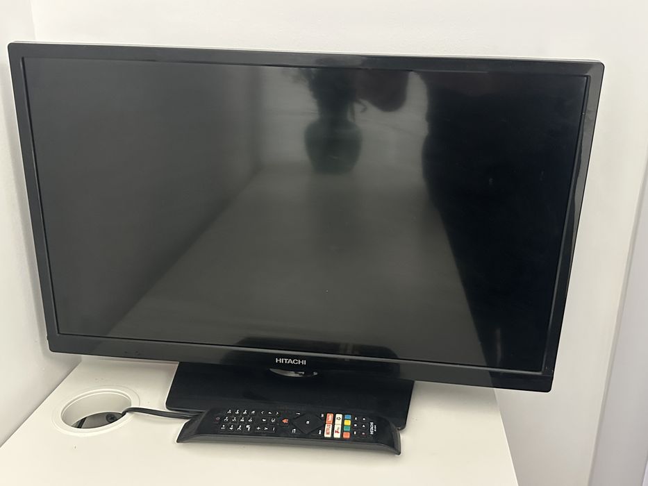 Tv Smart impecabil apriape nou