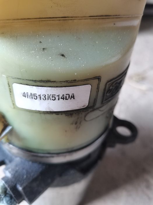 Pompa servodirectie kuga 2010