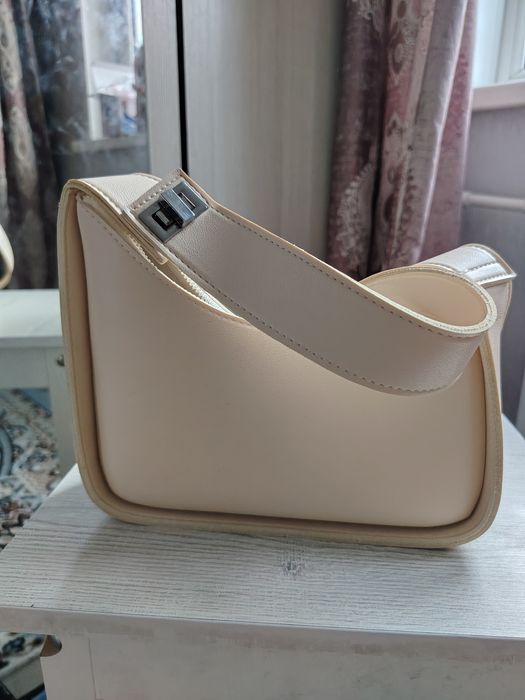 Сумка сатылады новая