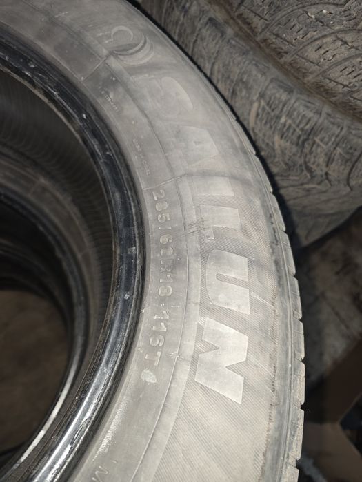 Шины продам 285/60/18