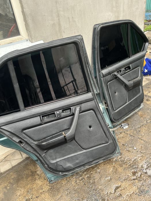 Дверные карты bmw e34