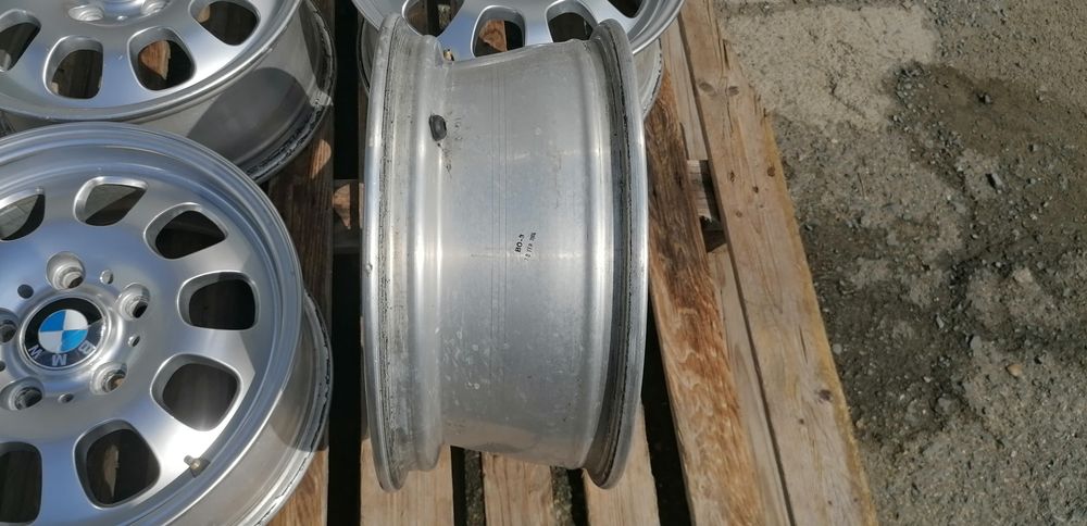 15 цола 5 х 120 мм БМВ Е46 - Оригинал - КАТО НОВИ !