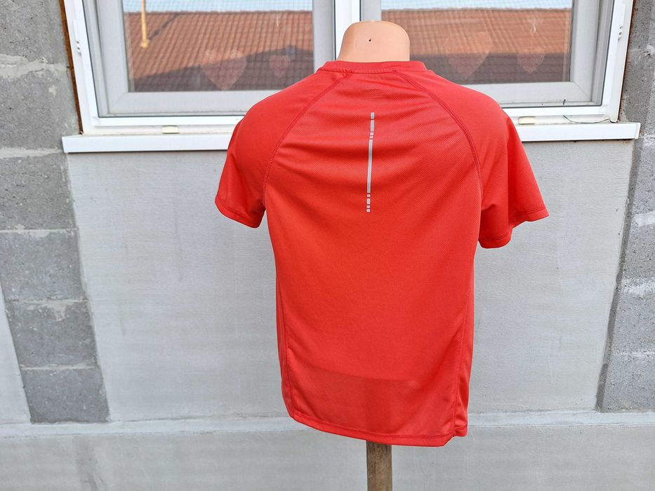 Asics Red | bust 104 cm | tricou barbat mar. 50 - 52 | S - M