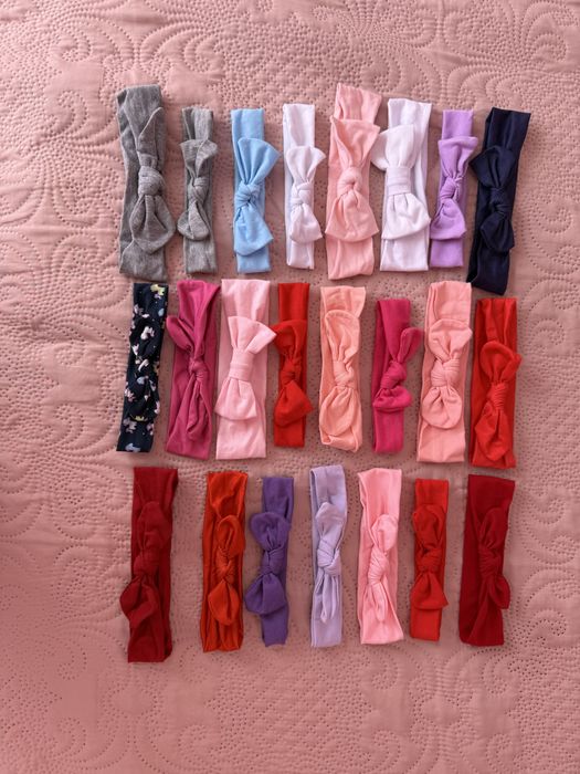 Детски шапки и ленти за момиче