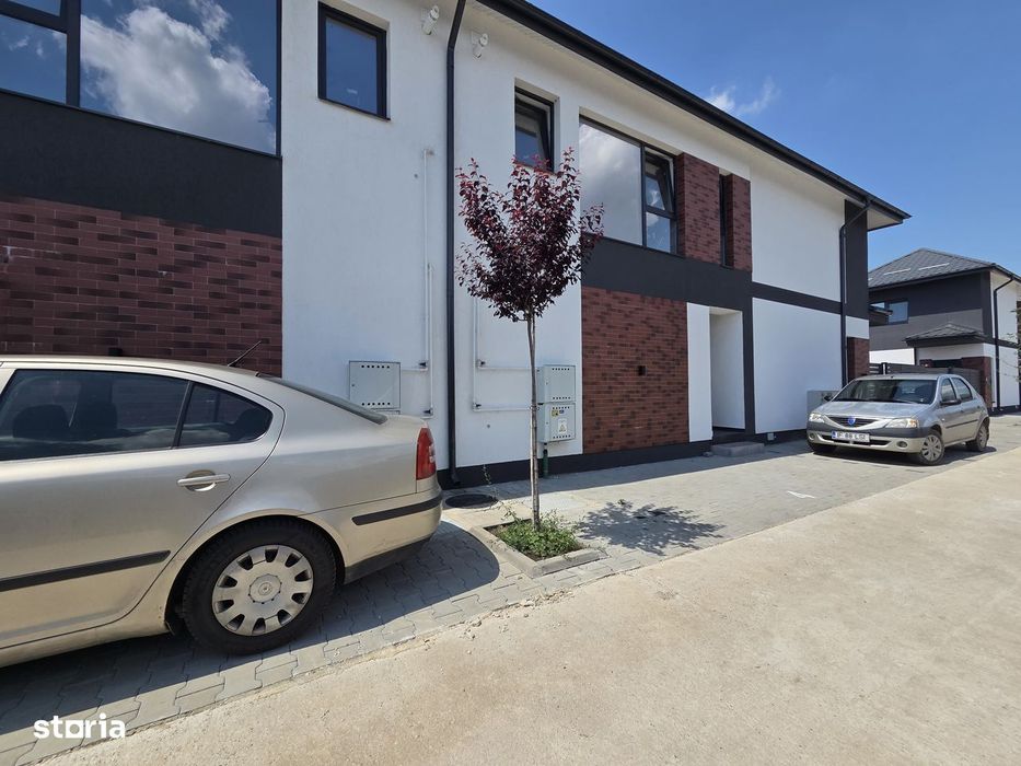 Apartament la casa, 2 camere teren 60 mp incalzire pardoseala parcare — fotografia 1