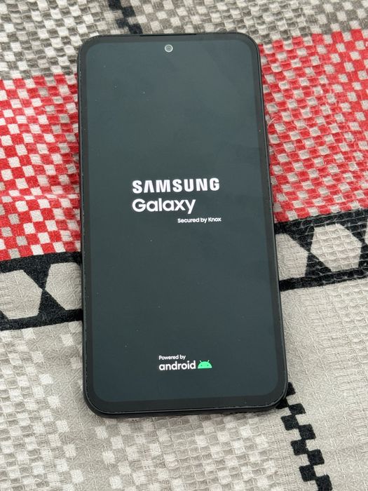 Samsung A54,  se vinde pentru piese (a ramas blocat)