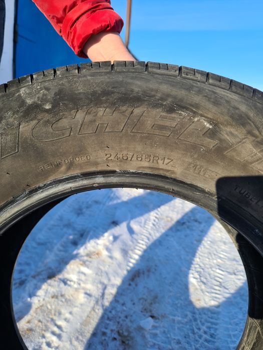 Продам резину на авто