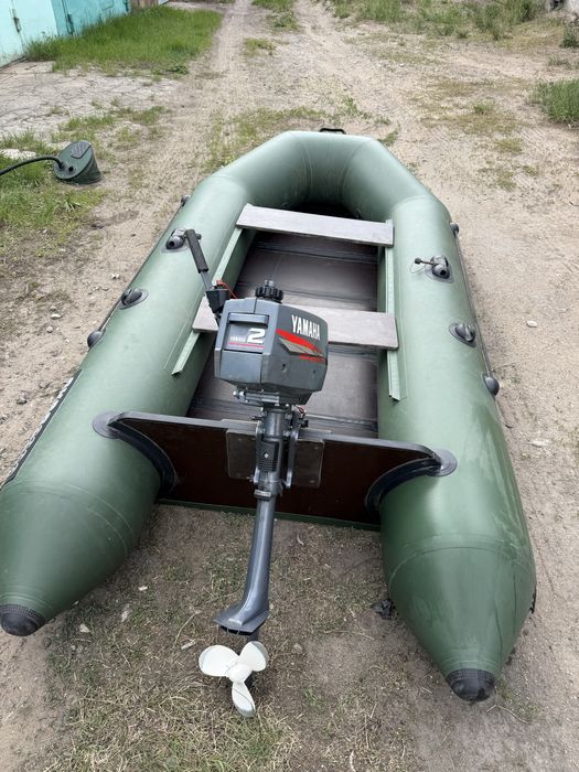 Лодка пвх 2800 с мотором Yamaha 2