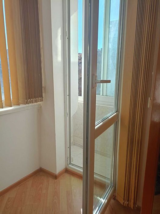 Дава се под наем Едностаен апартамент в Шумен, Пазара - 40 кв.м за 248.88 € - Снимка #8