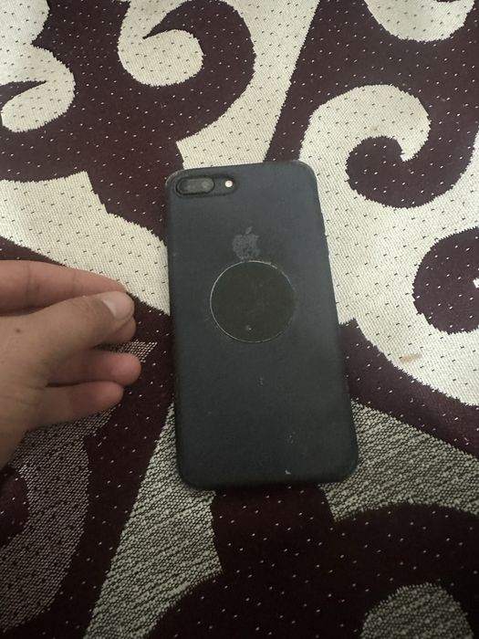 Айфон 7+ сатылады