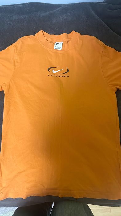 Дамска тениска на Nike