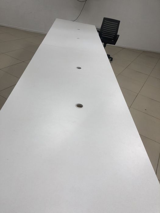 Продам стол большой