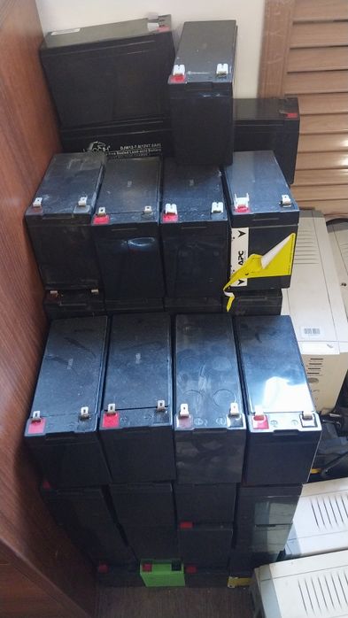 Продам аккумуляторы от ИБП