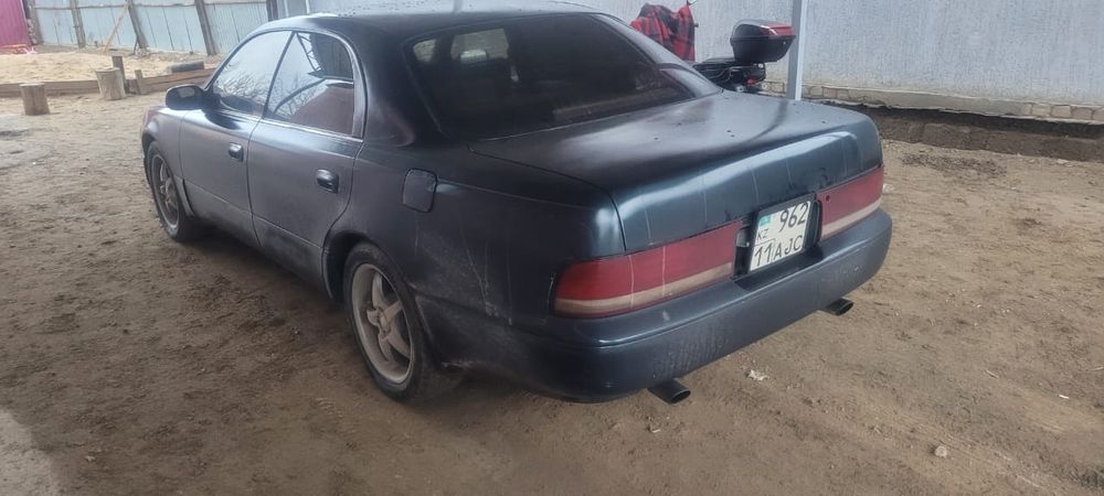 Тойота Виндом правый руль