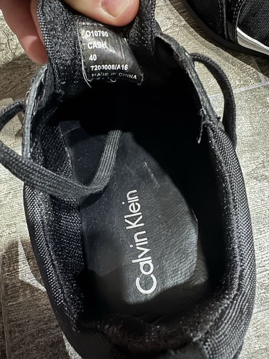 Calvin klein adidasi
