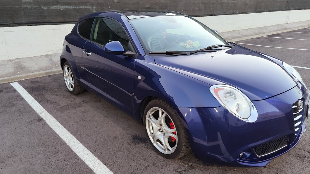 Alfa Romeo MiTo 2009 benzină, 3.500 € — imagine 4