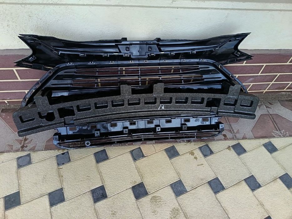 Tracker 2 bomfer reshotka yupka