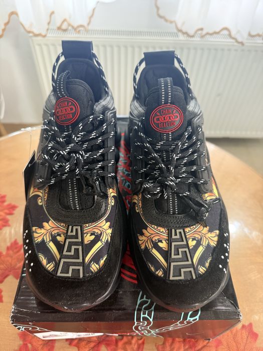 Versace Chain Reaction • 43 • Negru/Galben