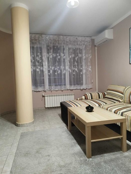 Дава се под наем Тристаен апартамент в София, Студентски град - 78 кв.м за 747.66 € - Снимка #3