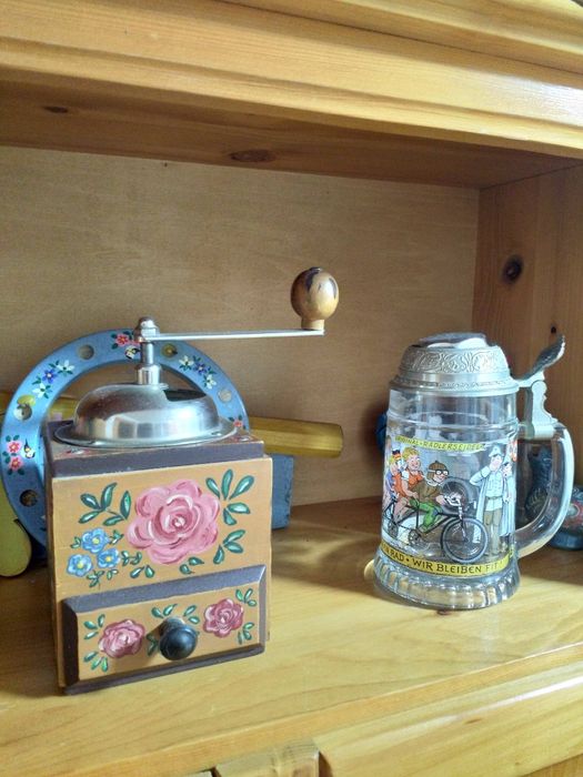 Râșniță veche .,râșniță .