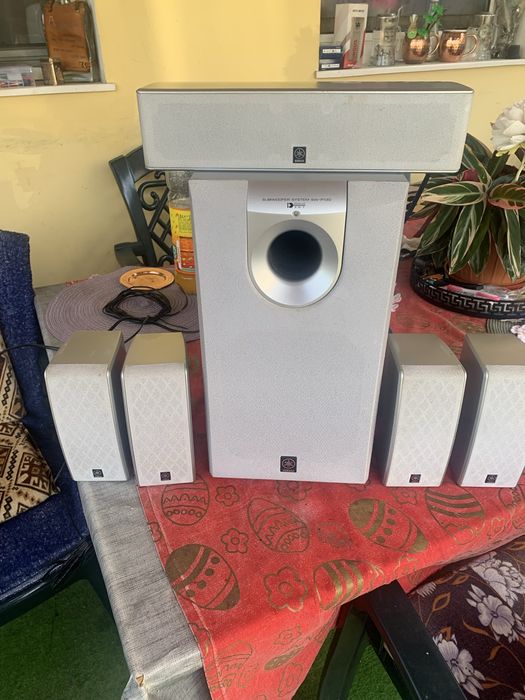 Activ subwoofer Yamaha +sateliti yamaha