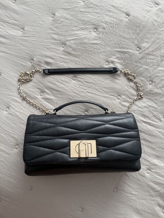 Furla дамска чанта в черен цвят от естествена кожа