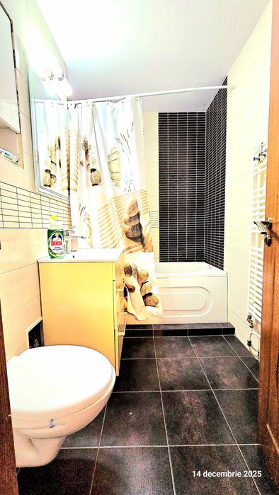 Vanzare Apartament 3 camere Zona Centrala